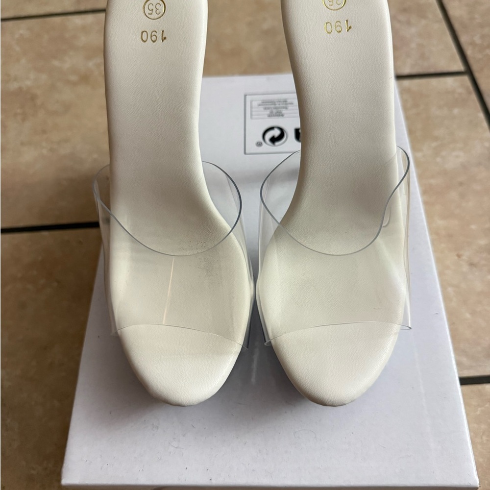 Elegant White Women's Shoes